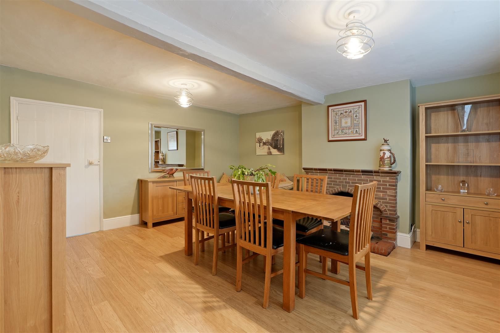 House for Sale High Street, BurtonUponStather